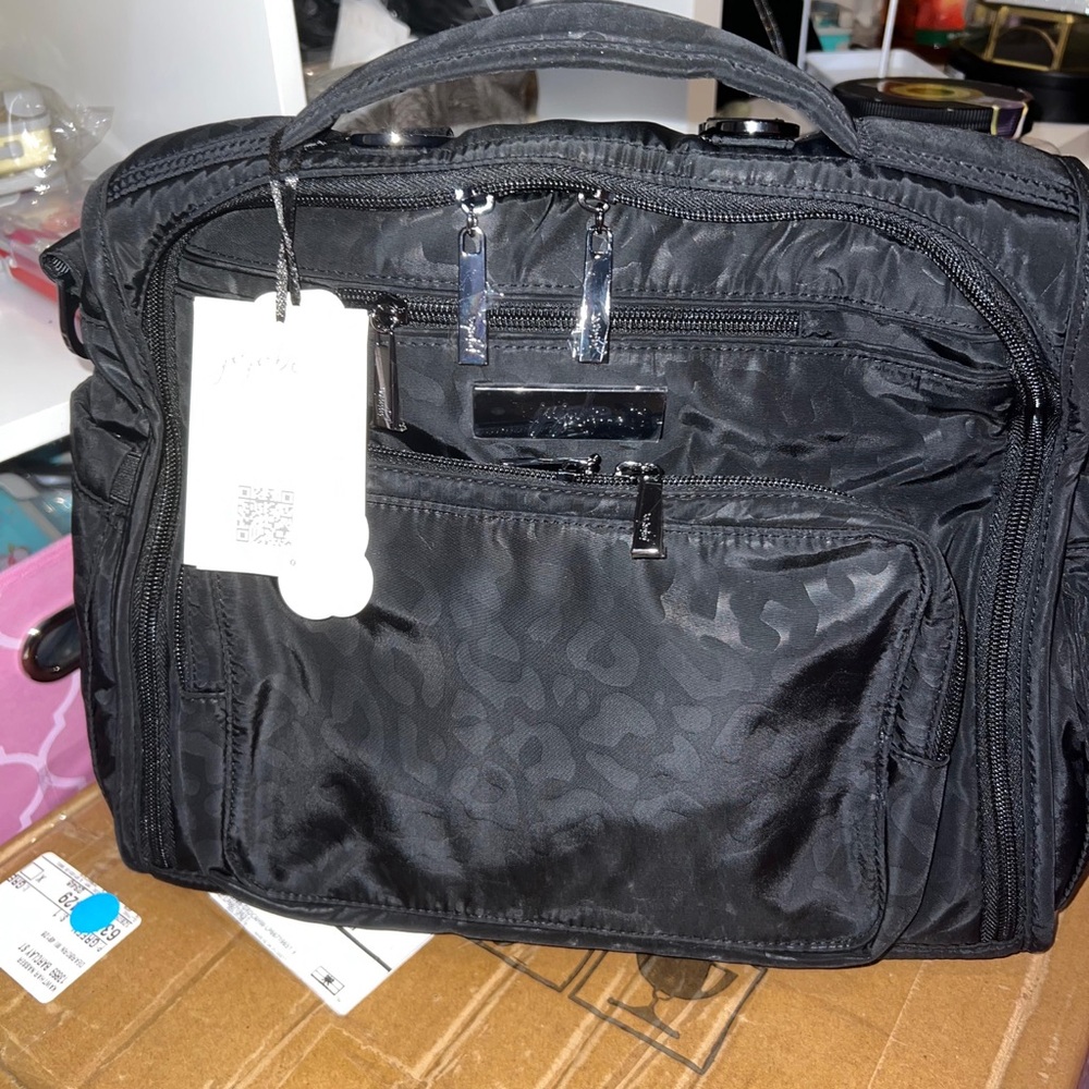 COPY - JuJuBe Diaper Bag, Travel Backpack and Large Tote with Portable Changing… - Picture 11 of 11